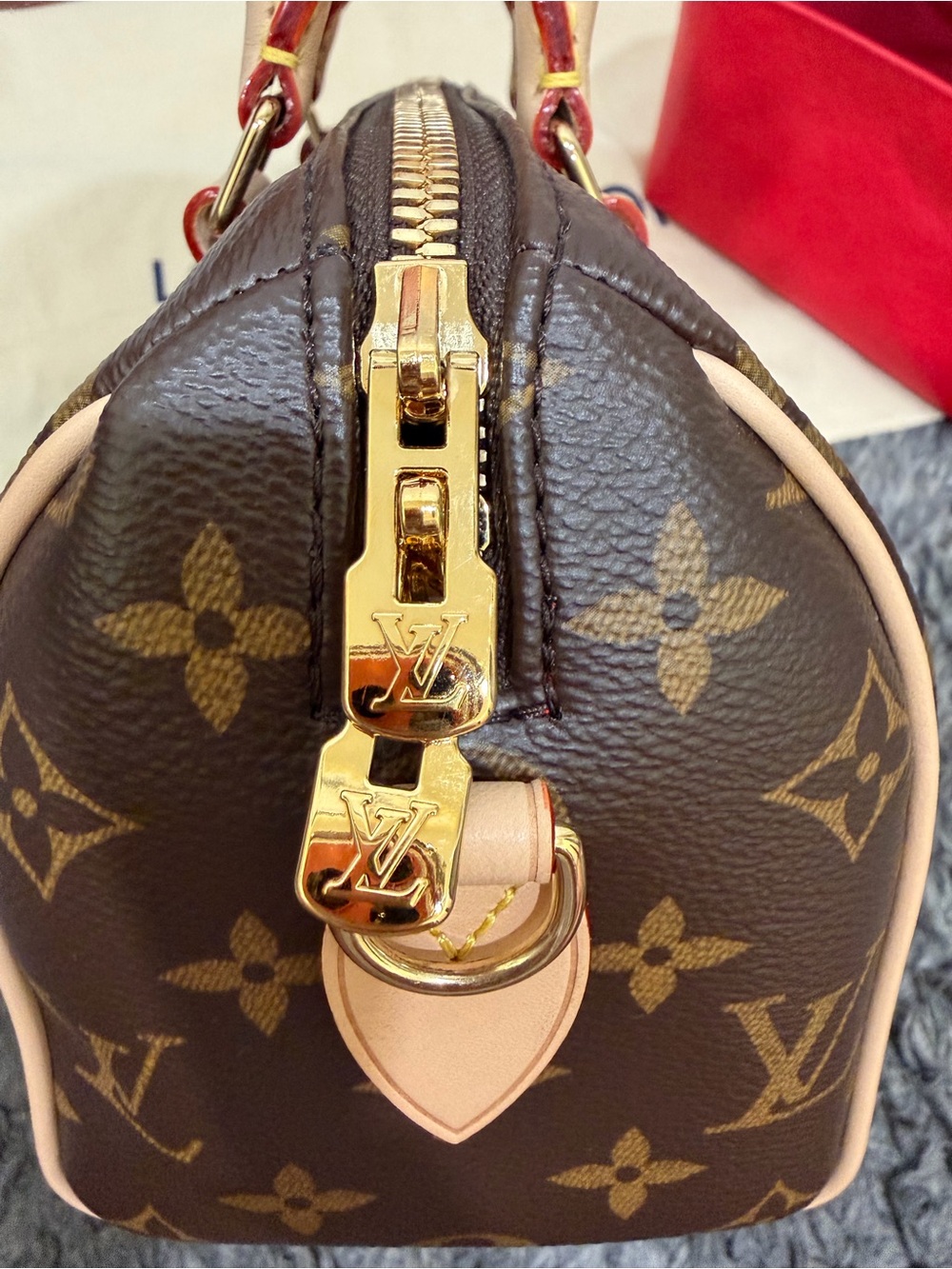 Louis Vuitton Speedy 20 - Picture 5 of 15